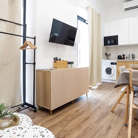 Wehost D2 - Smart & Chic Loft, 3 Mins To Beaches Appartamento *