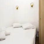 Wehost D2 - Smart & Chic Loft, 3 Mins To Beaches * Nice
