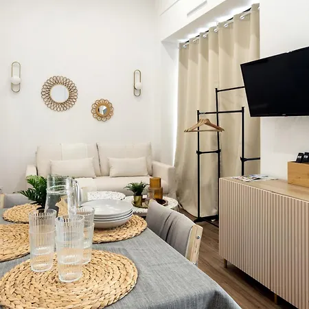 Wehost D2 - Smart & Chic Loft, 3 Mins To Beaches * Nizza