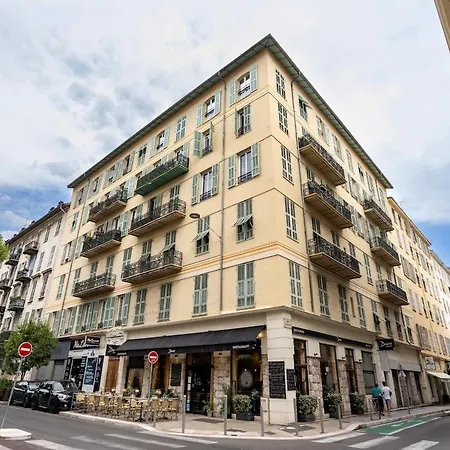Wehost D2 - Smart & Chic Loft, 3 Mins To Beaches