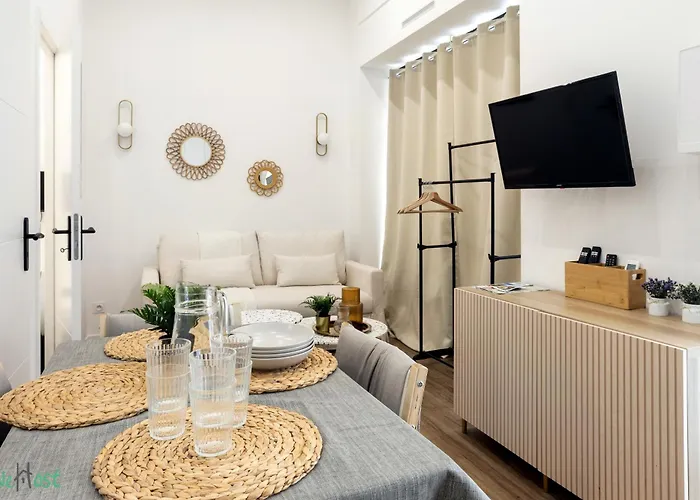 Wehost D2 - Smart & Chic Loft, 3 Mins To Beaches * Nizza