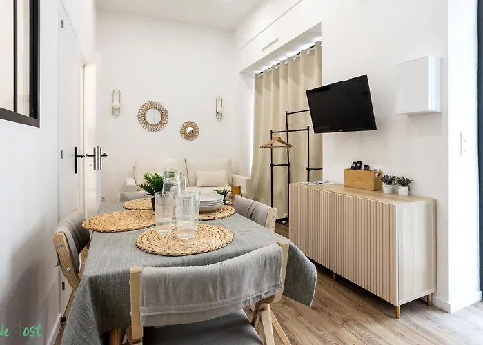 Apartment Wehost D2 - Smart & Chic Loft, 3 Mins To Beaches Nizza