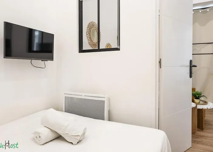 Апартаменты Wehost D2 - Smart & Chic Loft, 3 Mins To Beaches *