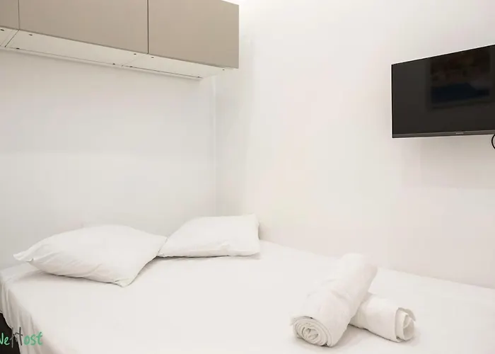 Wehost D2 - Smart & Chic Loft, 3 Mins To Beaches * Nice